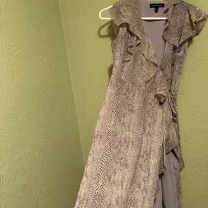 Banana Republic Maxi Dress. Beautiful print